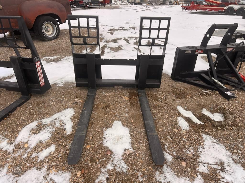 Haugen MPF 48-WT 5000lb 48" Walk Thru Pallet Forks - Full size