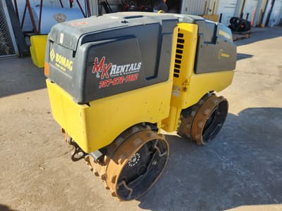 2022 Bomag BMP8500 Articulated Trench Roller - Image 4
