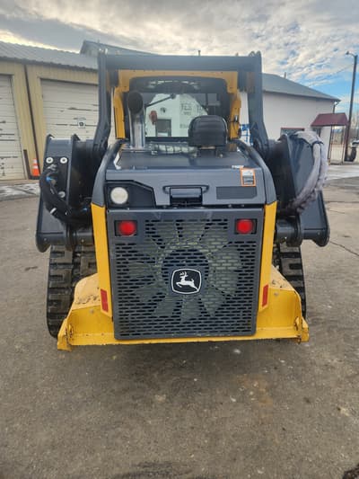 2023 Deere 325G Tracked Skid Steer - Image 4