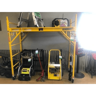 Scaffolding per section