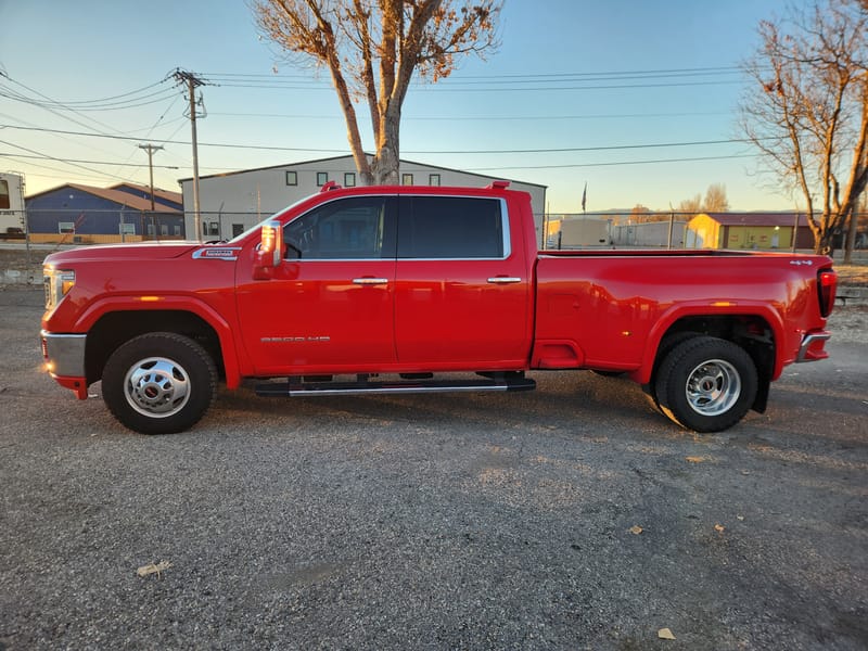 2021 GMC Sierra SLT 3500HD Crewcab Dually 4x4